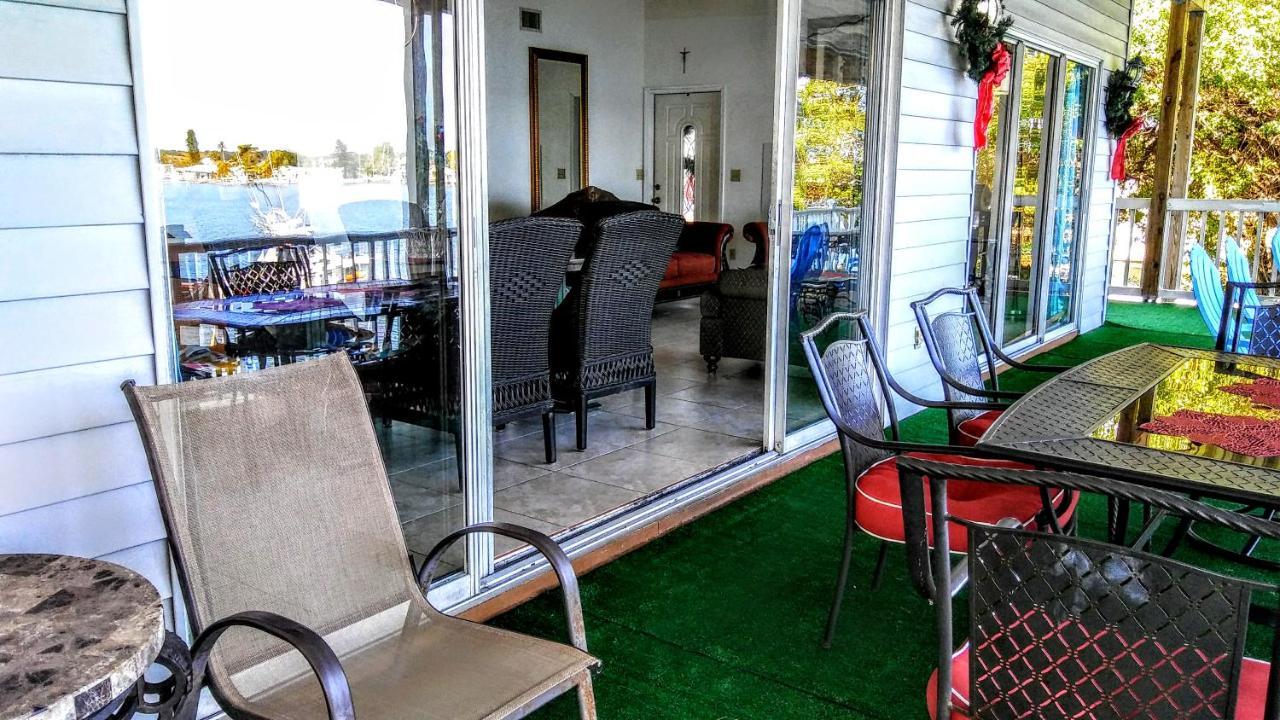3000 Sq Ft Beach And Bay Condo Сент-Піт-Біч Екстер'єр фото